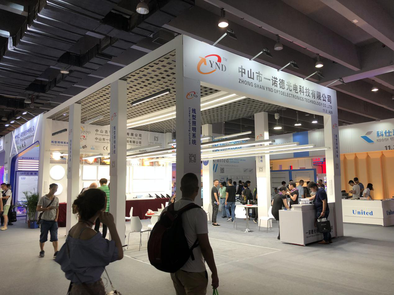 5b1e2143550a5.png 图片4.png